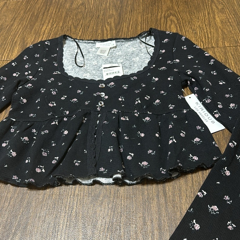 Kirious Los Angeles Black Floral Waffle Knit Peplum Top Long Sleeve KT10026 S - Picture 9 of 14
